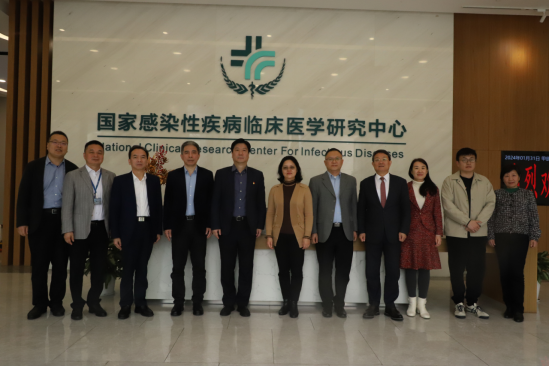 市委編辦副主任向暉同志帶隊赴深圳國家感染性疾病臨床醫學研究中心調研（信息稿）118.png
