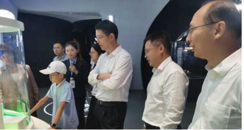 （信息稿）徐波同志調研市科學技術館444.png